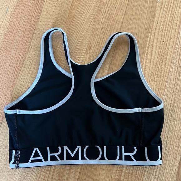 Under Armour Sports Bra - Picture 2 of 2